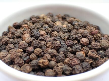 Sarawak black pepper whole peppercorns